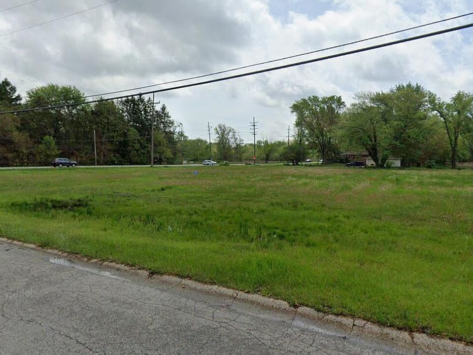 2nd image of 1001 E 40th Pl Lot 4