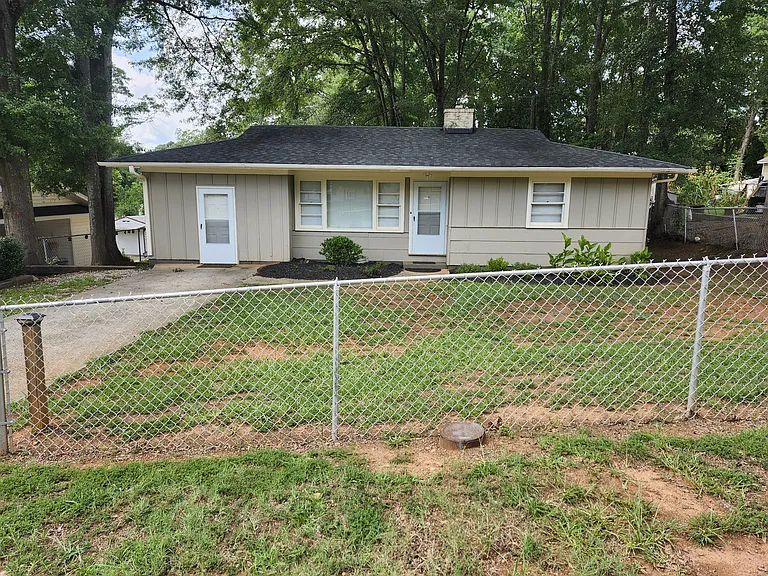 88 N Estate Dr — Photo 1