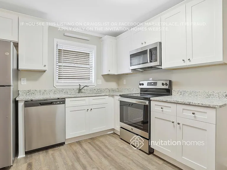 180 Wendell Dr SE — Photo 7