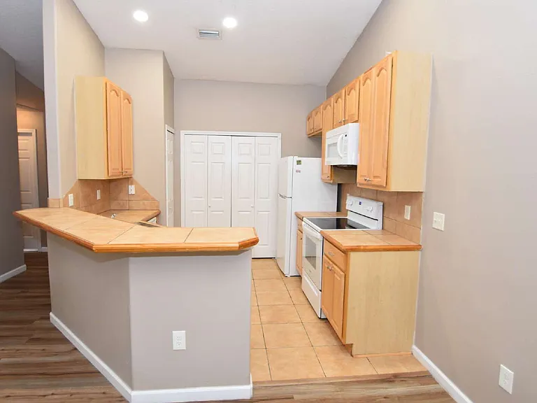7 Ryarbor Dr #B — Photo 7