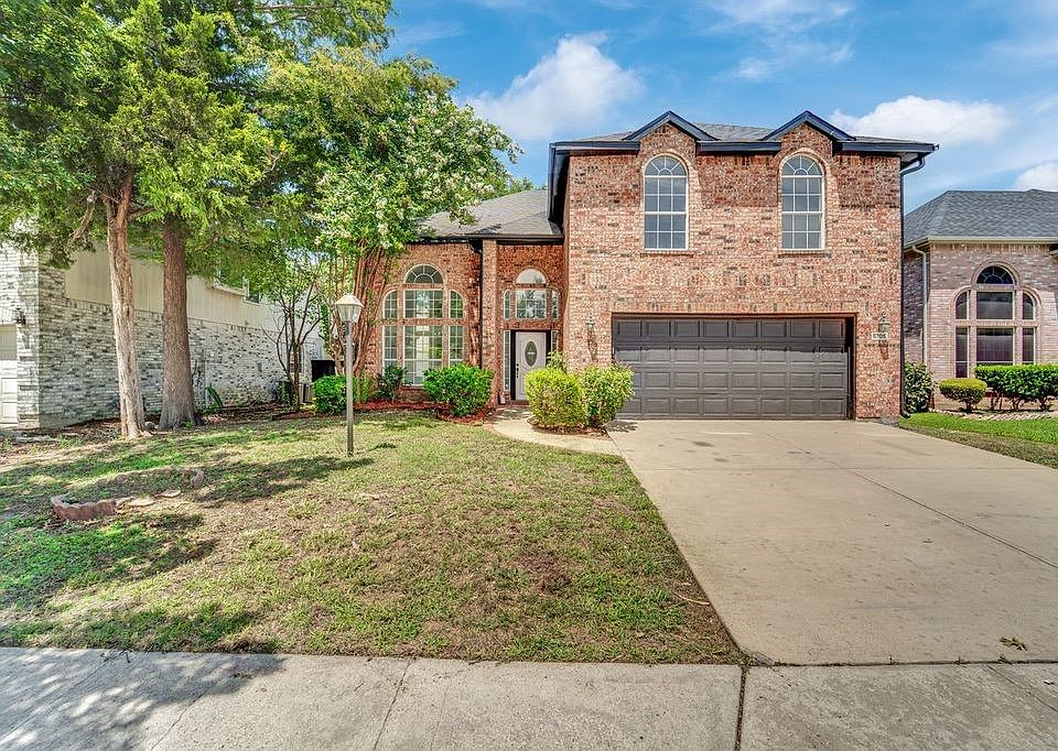 1st image of 6705 Carrington Dr