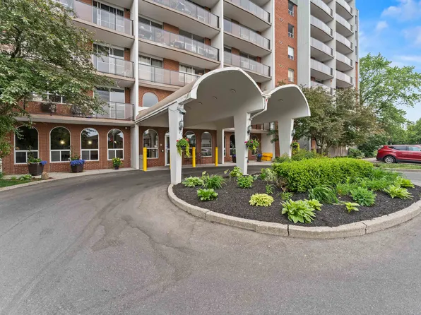 47 Memorial Dr, Brantford, ON N3R 6N5