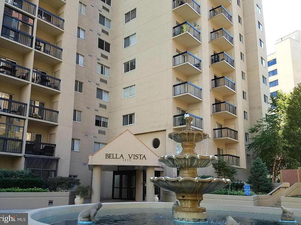 1st image of 1211 S Eads St APT 1104