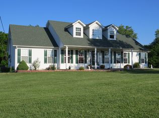 17383 Stagecoach Rd, Jerseyville, IL 62052