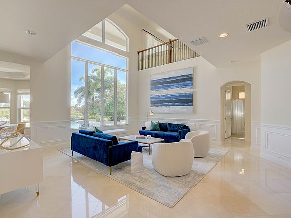 5th image of 1717 W Hemingway Drive