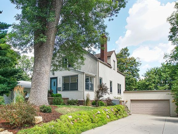 LAKESIDE living in S. MPLS!