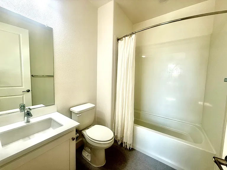 605 Cinnamon Cir — Photo 13