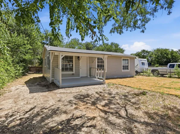 606 S San Joaquin Ave, San Antonio, TX 78237