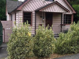 7043 21st Ave NE, Seattle, WA 98115