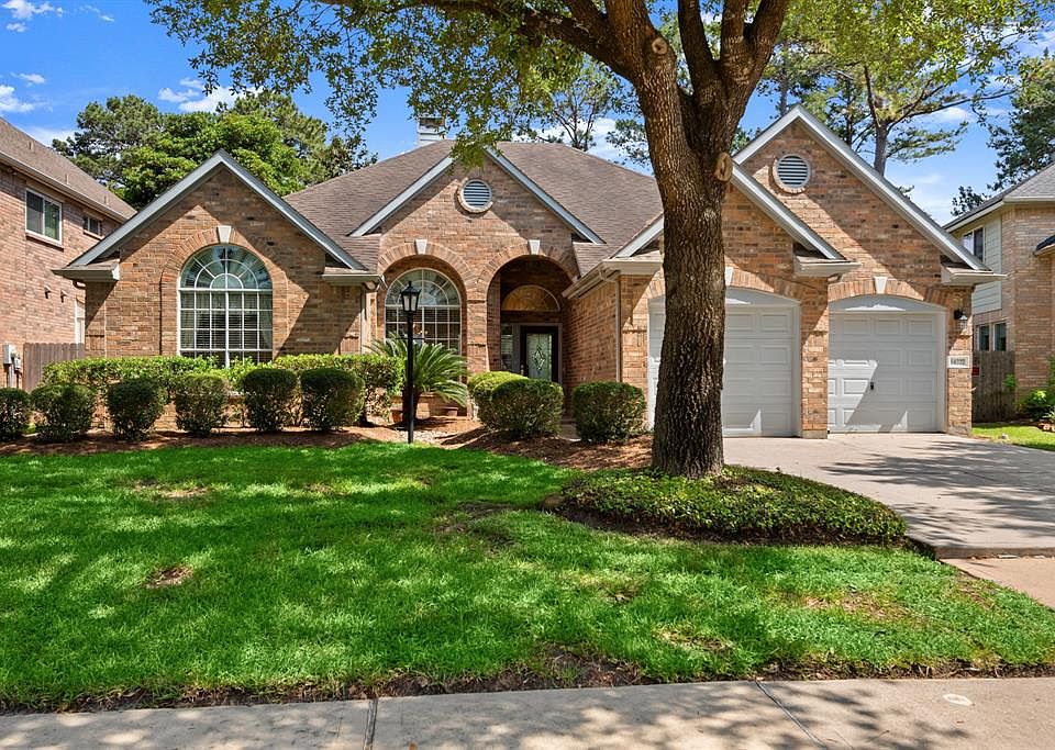 Welcome to your new home in Longwood Village.