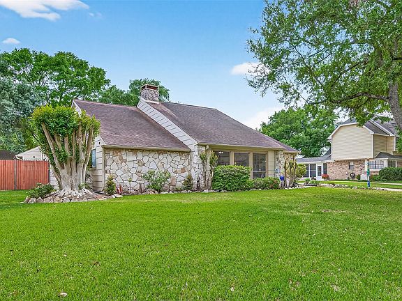 2nd image of 18311 Shireoak Dr