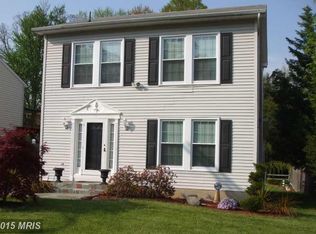 8710 Chestnut Ridge Dr, Laurel, MD 20707