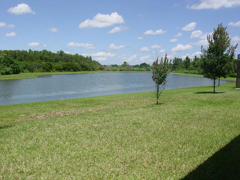 16019 Bristol Lake Cir — Photo 22