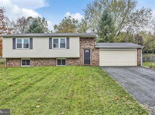 3517 Beaufort St, Harrisburg, PA 17111