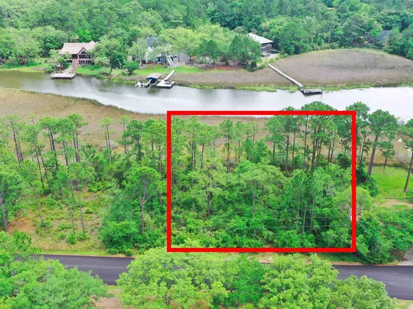 0 Bay Point Blvd, Milton, FL 32583
