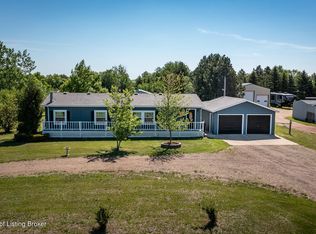 3258 110v Ave SW, Dickinson, ND 58601