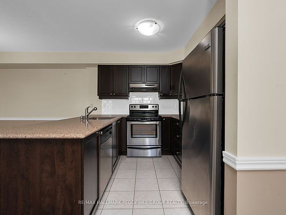 5th image of 60 Mulligan Ln #324