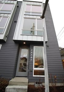 2444A NW 64th St, Seattle, WA, 98107