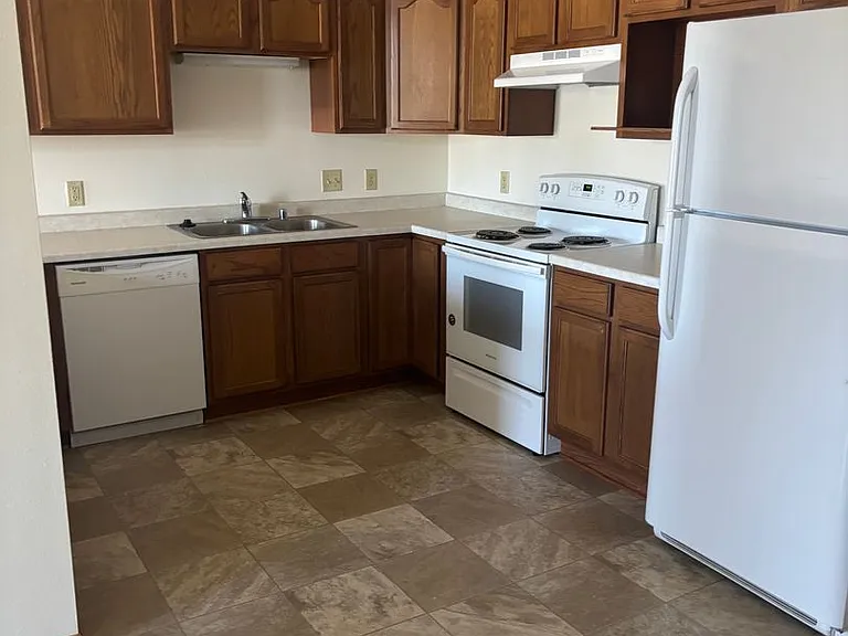 W1083 Lewis Ln — Photo 5