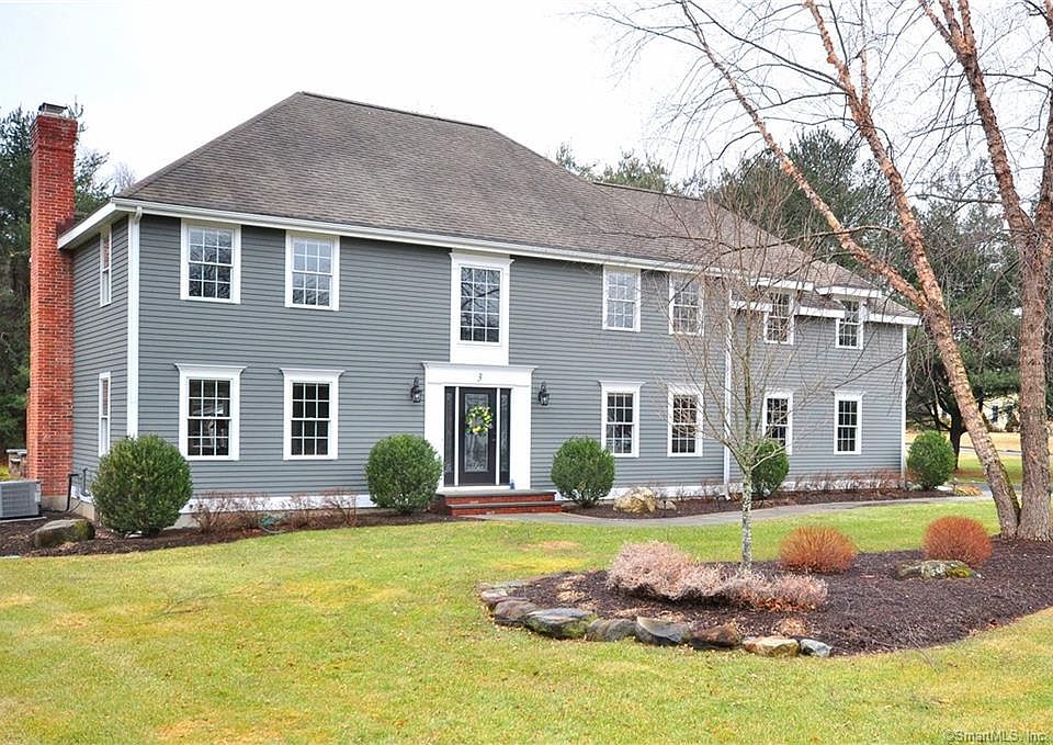 1st image of 3 Chatsworth Ct