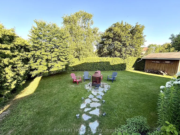 43 Topham Cres — Photo 41