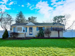 21 Goldweber Ave, Jackson, NJ 08527