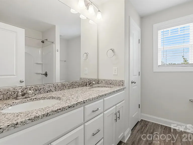 4221 End St — Photo 10