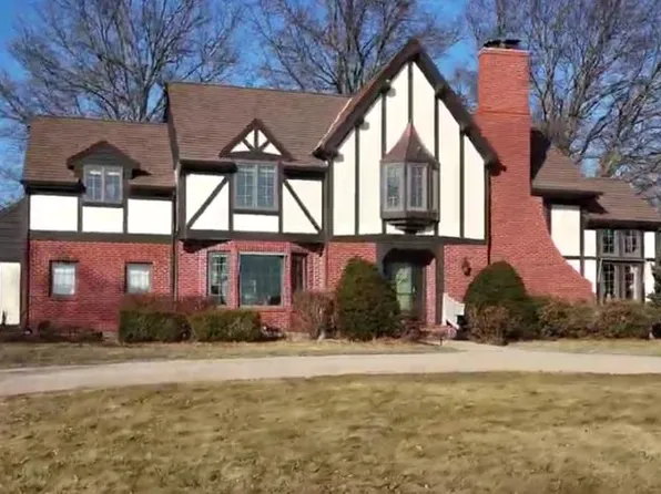 315 Ridge Rd, Brookfield, MO 64628