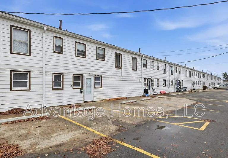 1015 N Scott Ave #8-5 — Photo 20