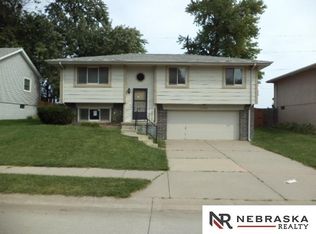 14102 Virginia St, Omaha, NE 68138