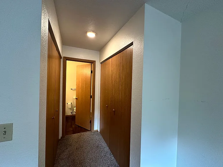 Ashwood Birchwood Apartments — Photo 31