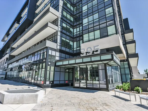 395 Dundas St W #130, Oakville, ON L6M 4L9