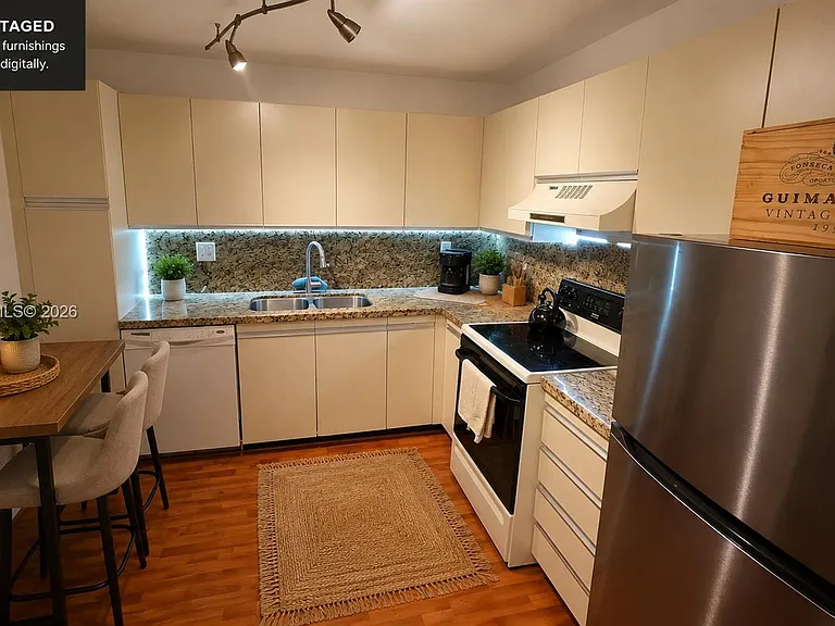 18151 NE 31st Ct #908 — Photo 7