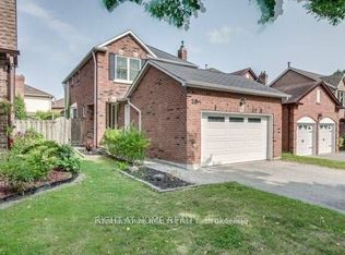 28 Hettersley Dr N, Ajax, ON L1T 1P2