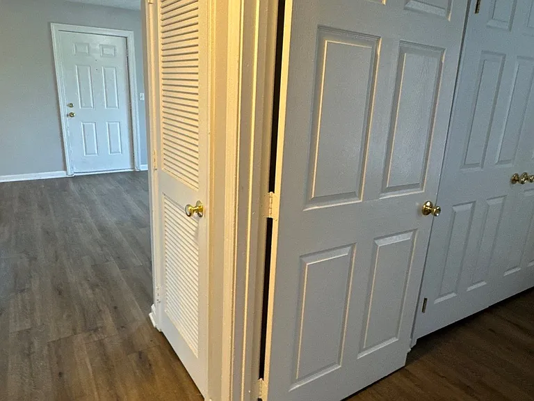 4105 Blue Lick Ct #4 — Photo 14