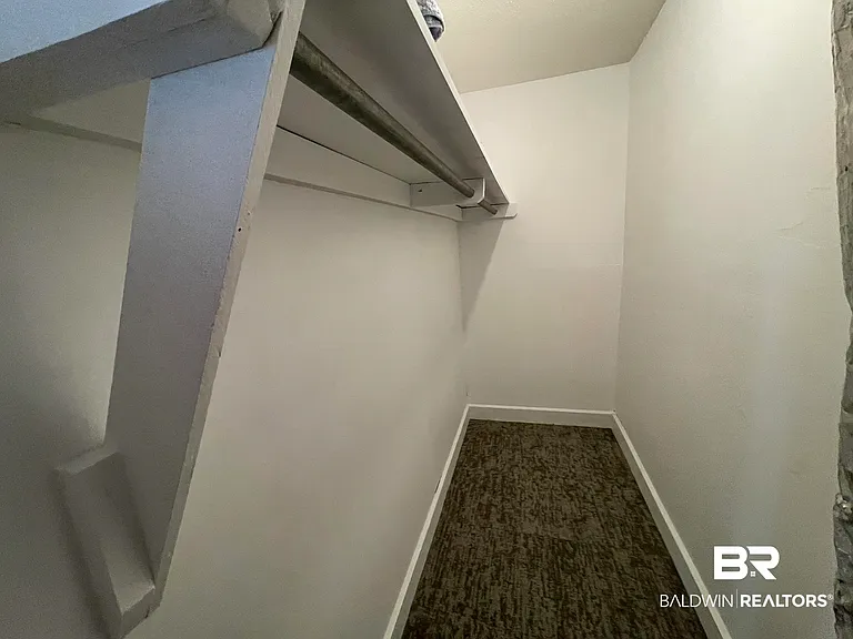 6621 Purvis Rd — Photo 43