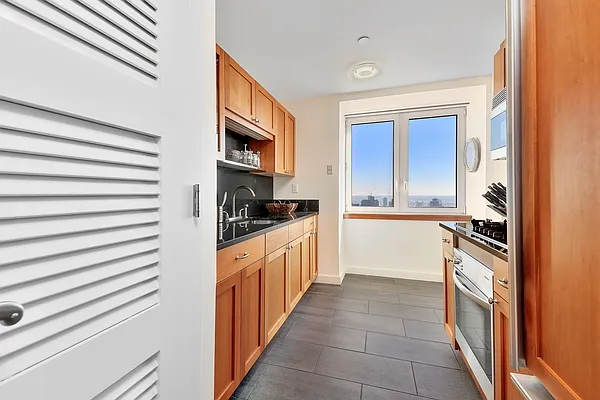 Rented by Station Cities | media 4