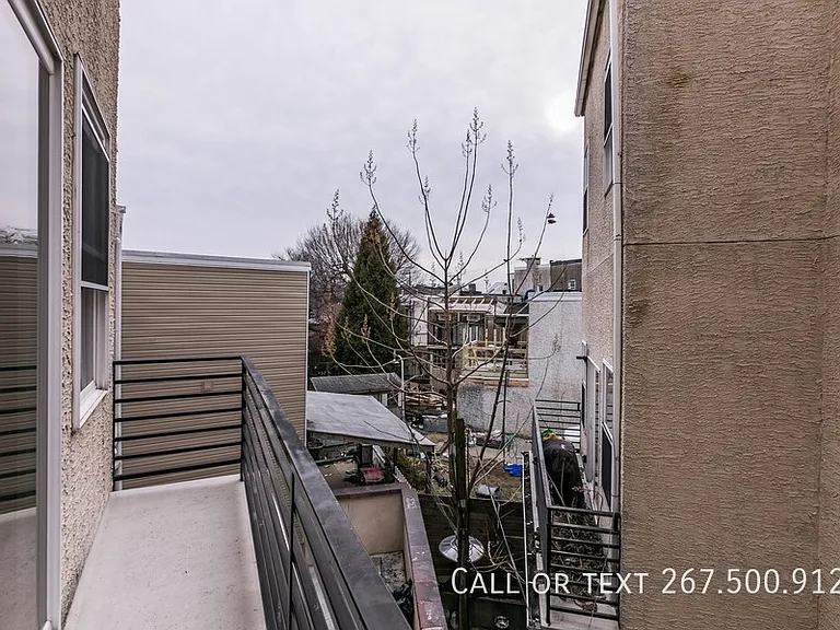 1456 E Columbia Ave — Photo 34
