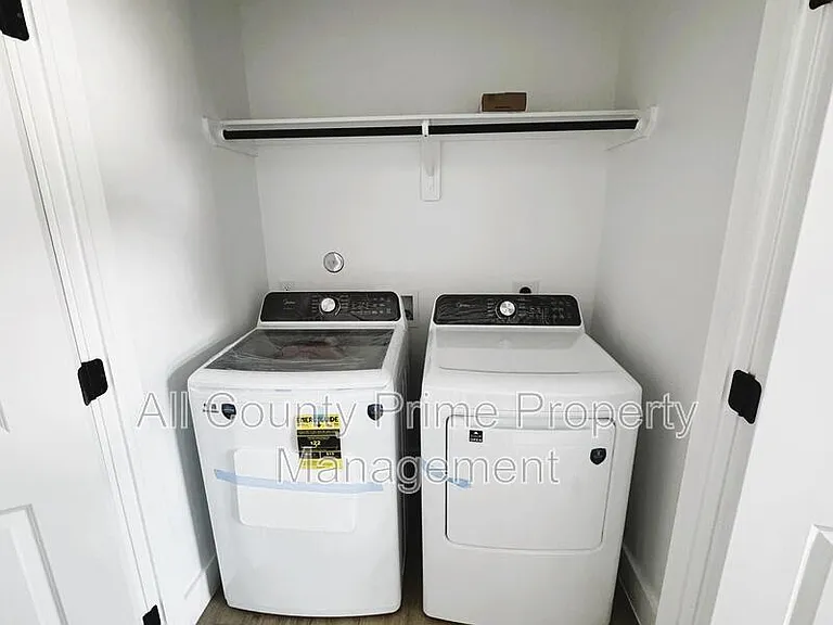 2708 Bostic St #A — Photo 24