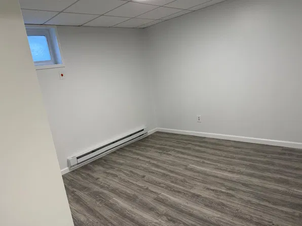 (undisclosed Address), Elmont, NY 11003