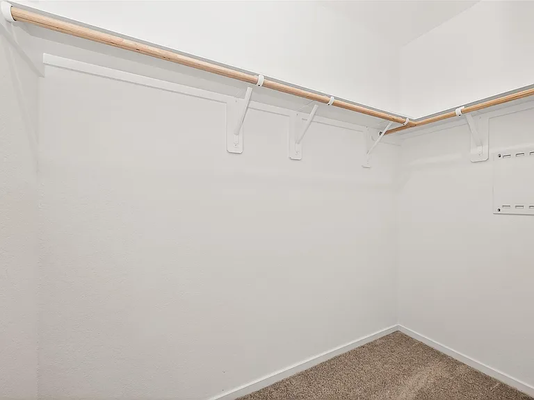 16846 Spotted Oak Dr — Photo 23