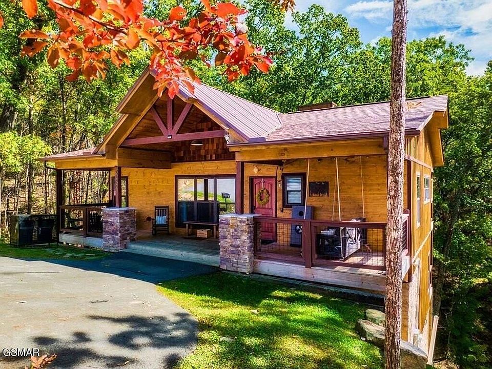 1st image of 2529 Mountain Holly Way