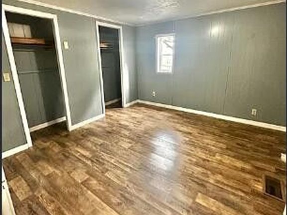 5th image of 108 Miller Ave