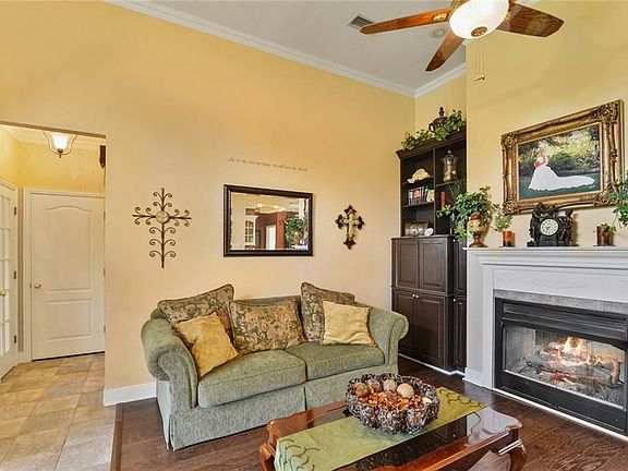 3rd image of 4018 Farm Road 269 S
