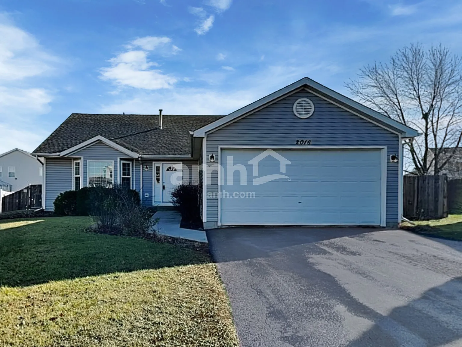 4 bed, 3.0 bath, 2088 sqft, $3,405 — Photo 1