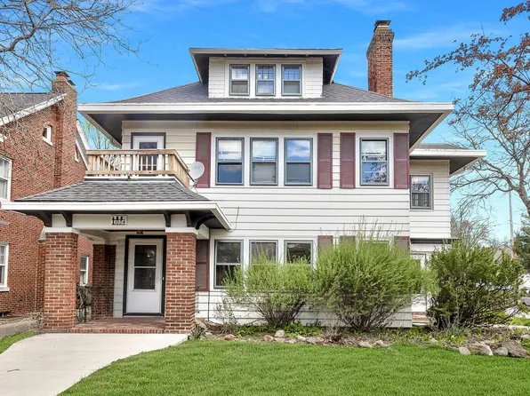 7002 West Wisconsin AVENUE, Wauwatosa, WI 53213
