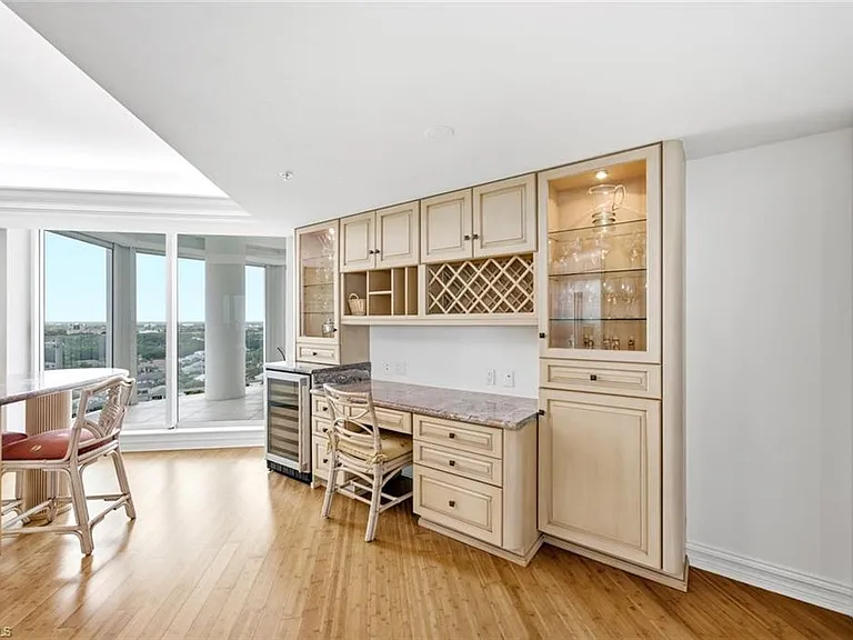 60 Seagate Dr #1606 — Photo 12