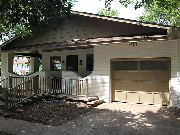 2nd image of 21 Ash St