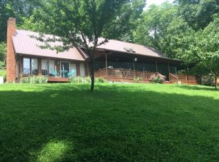 550 Apple Orchard Rd, Huntington, WV 25702