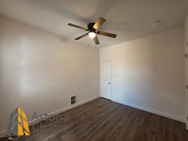 905 N Patterson Park Ave — Photo 22